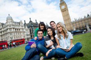 Read more about the article 10 Benefits to Studying Abroad